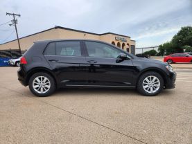 2017 VOLKSWAGEN GOLF HATCHBACK 4-CYL, TURBO, 1.8 LITER TSI S HATCHBACK SEDAN 4D