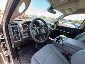 2017 RAM 1500 QUAD CAB PICKUP V8, HEMI, 5.7 LITER EXPRESS PICKUP 4D 6 1/3 FT