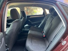 2013 VOLKSWAGEN PASSAT SEDAN 5-CYL, PZEV, 2.5 LITER 2.5L S SEDAN 4D