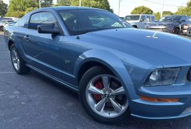 2006 Ford Mustang Gt Premium Coupe 2d - Image 4