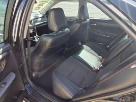2016 Toyota Camry Hybrid - Image 12