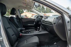 2014 MAZDA MAZDA3 HATCHBACK 4-CYL, SKYACTIV-G, 2.0L I TOURING HATCHBACK 4D