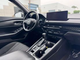 2024 Honda Accord Hybrid - Image 40