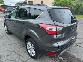 2017 FORD ESCAPE SUV 4-CYL, ECOBOOST, 1.5T SE SPORT UTILITY 4D