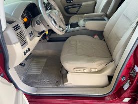 2015 NISSAN TITAN CREW CAB PICKUP V8, 5.6 LITER SV PICKUP 4D 5 1/2 FT