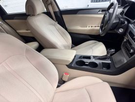 2015 HYUNDAI SONATA SEDAN 4-CYL, 2.4 LITER SE SEDAN 4D