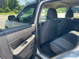 2010 Jeep Grand Cherokee - Image 12