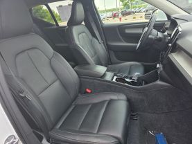 2024 VOLVO XC40 SUV 4-CYL, TURBO, 2.0 LITER B5 PLUS BRIGHT THEME SPORT UTILITY 4D