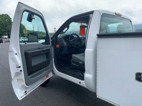 2016 FORD F250 SUPER DUTY 8FT KNAPHEIDE SERVICE BED TRUCK SERVICE/UTILITY TRUCKS V8, FLEX FUEL, 6.2 LITER XL PICKUP 2D 8 FT - Eddies Auto Sales