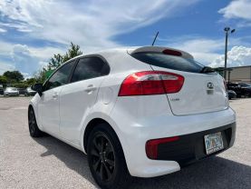 2016 KIA RIO HATCHBACK 4-CYL, 1.6 LITER EX HATCHBACK 4D