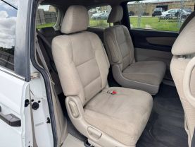 2011 HONDA ODYSSEY VAN V6, VTEC, 3.5 LITER LX MINIVAN 4D