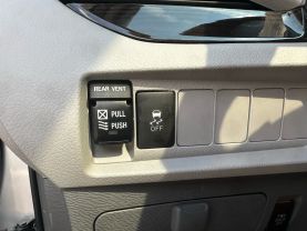 Used 2018 TOYOTA SIENNA VAN V6, 3.5 LITER XLE MINIVAN 4D - LA Auto Star located in Virginia Beach, VA
