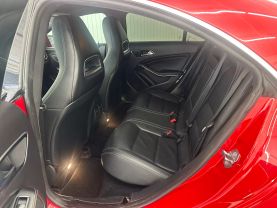 2019 MERCEDES-BENZ CLA