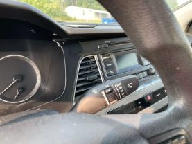 2015 Hyundai Sonata - Image 19
