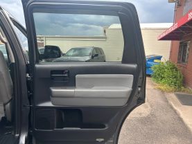 2015 TOYOTA SEQUOIA SUV V8, FLEX FUEL, 5.7 LITER SR5 SPORT UTILITY 4D