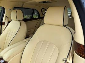 2011 BENTLEY MULSANNE SEDAN V8, TWIN TURBO, 6.8 LITER SEDAN 4D