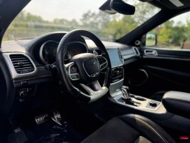 2019 JEEP GRAND CHEROKEE SUV V8, HEMI, 6.4 LITER SRT SPORT UTILITY 4D