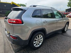 2017 JEEP CHEROKEE SUV V6, 3.2 LITER LIMITED SPORT UTILITY 4D