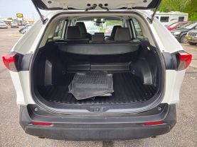 2022 TOYOTA RAV4 HYBRID SUV 4-CYL, HYBRID, 2.5 LITER XLE SPORT UTILITY 4D