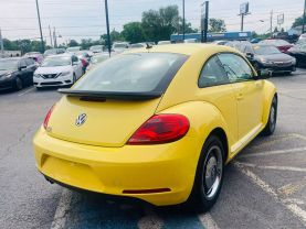 2012 VOLKSWAGEN BEETLE HATCHBACK 5-CYL, PZEV, 2.5 LITER 2.5L HATCHBACK 2D