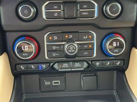 2021 CHEVROLET SUBURBAN SUV 6-CYL, TURBO DIESEL, 3.0 LITER PREMIER SPORT UTILITY 4D