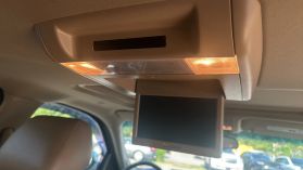 2014 Chevrolet Suburban 1500 - Image 21