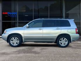 2006 Toyota Highlander Hybrid Sport Utility 4d - Image 4
