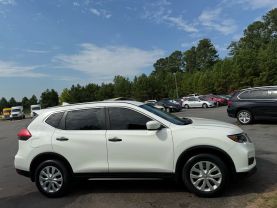 2017 Nissan Rogue S Sport Utility 4d - Image 8