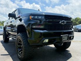 2020 Chevrolet Silverado 1500 Crew Cab Rst Pickup 4d 5 3/4 Ft - Image 11