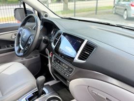 2017 Honda Pilot - Image 24