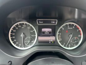 2017 Infiniti Qx30 Sport Suv 4d - Image 17