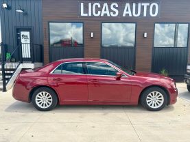 2014 CHRYSLER 300 SEDAN V6, 3.6 LITER 300 SEDAN 4D