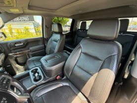 2019 Chevrolet Silverado 1500 Crew Cab Lt Trail Boss Pickup 4d 5 3/4 Ft - Image 19