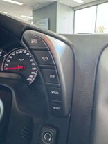 2006 CHEVROLET CORVETTE COUPE V8, 6.0 LITER COUPE 2D