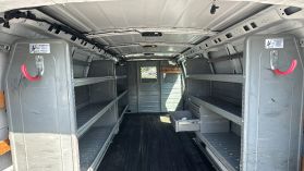 2017 GMC SAVANA 2500 CARGO