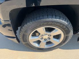 2018 CHEVROLET SILVERADO 1500 CREW CAB PICKUP V8, ECOTEC3, 5.3 LITER Z71 LT PICKUP 4D 5 3/4 FT