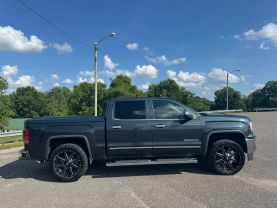 2018 GMC SIERRA 1500 CREW CAB PICKUP V8, ECOTEC3, 5.3 LITER SLT PICKUP 4D 5 3/4 FT