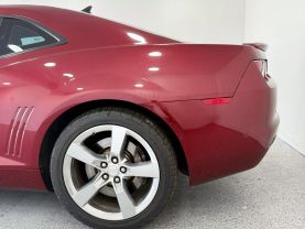 2010 CHEVROLET CAMARO COUPE V8, 6.2 LITER SS COUPE 2D