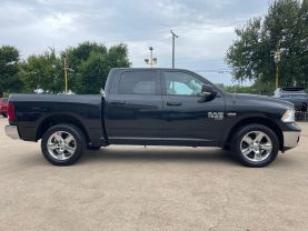 2019 RAM 1500 CLASSIC CREW CAB LONE STAR PICKUP 4D 5 1/2 FT