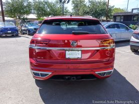 -2020 Volkswagen Atlas Cross Sport - Image 6
