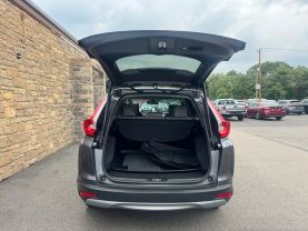 2017 HONDA CR-V SUV 4-CYL, TURBO, 1.5 LITER EX-L W/NAVIGATION SPORT UTILITY 4D - Gesner Auto Inc in Taunton, MA, 41.88613, -71.14527