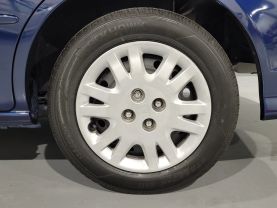 2005 Honda Civic - - Image 40