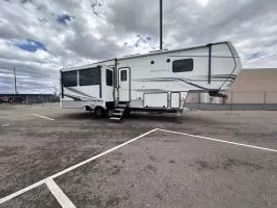 2022 KEYSTONE RV MONTANA FIFTH WHEEL -