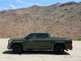 2023 TOYOTA TUNDRA CREWMAX PICKUP V6, I-FORCE, TWIN TURBO, 3.4 LITER SR5 PICKUP 4D 5 1/2 FT