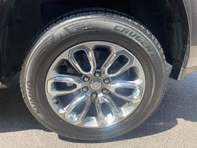 2021 RAM 1500 CREW CAB PICKUP V8, HEMI, ETORQUE, 5.7 LITER LARAMIE PICKUP 4D 5 1/2 FT - Gesner Auto Inc in Taunton, MA, 41.88613, -71.14527