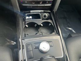 2011 MERCEDES-BENZ E-CLASS SEDAN V6, 3.5 LITER E 350 4MATIC SEDAN 4D