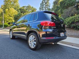 2016 VOLKSWAGEN TIGUAN 2.0T SE SPORT UTILITY 4D