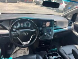 2015 TOYOTA SIENNA VAN V6, 3.5 LITER SE PREMIUM MINIVAN 4D