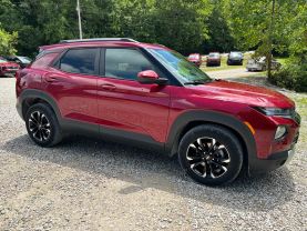 2021 CHEVROLET TRAILBLAZER SUV 3-CYL, ECOTEC, TURBO, 1.2 LITER LT SPORT UTILITY 4D at T&T Repairables - used car dealership in Spencer, Indiana.