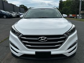 2017 HYUNDAI TUCSON SUV 4-CYL, 2.0 LITER SE SPORT UTILITY 4D
